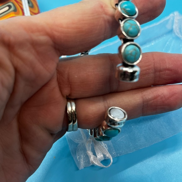 Plunder Design Eden magnetic bangle bracelet-NIB Marbled Turquoise - Picture 4 of 6